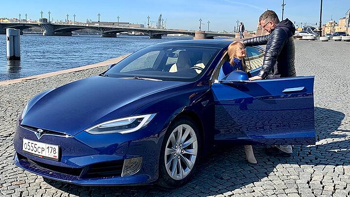 Тест-драйв или аренда технологичных авто будущего - электрокаров