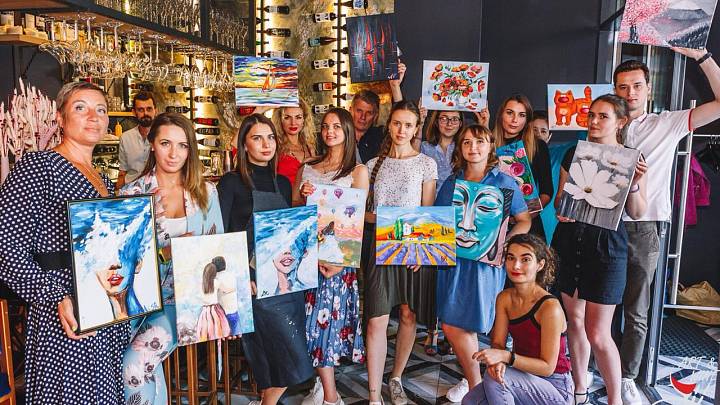 Арт-вечеринки ART&WINE в ресторанах Санкт-Петербурга