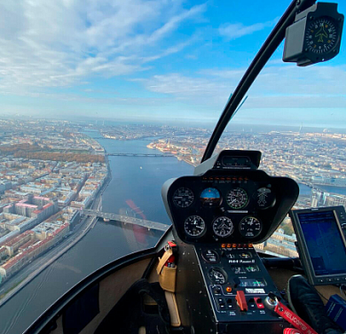 Полёт на вертолёте над Санкт-Петербургом