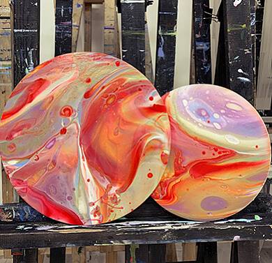 Мастер-класс по живописи “Fluid ART. Интерьерная картина жидким акрилом”